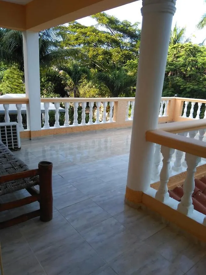 Villa 4 Bedroom Villa, Security, Private Pool, Ocean View Sosúa